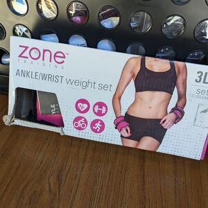 Ankle/‎ wrist. Weight set.